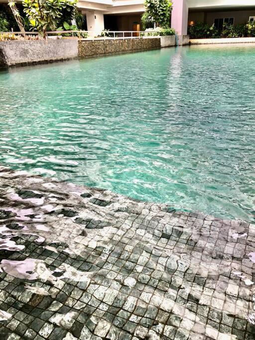 2rooms Near Midvalley 15km To Klcc For Biz Traveler And Family Pangsapuri *